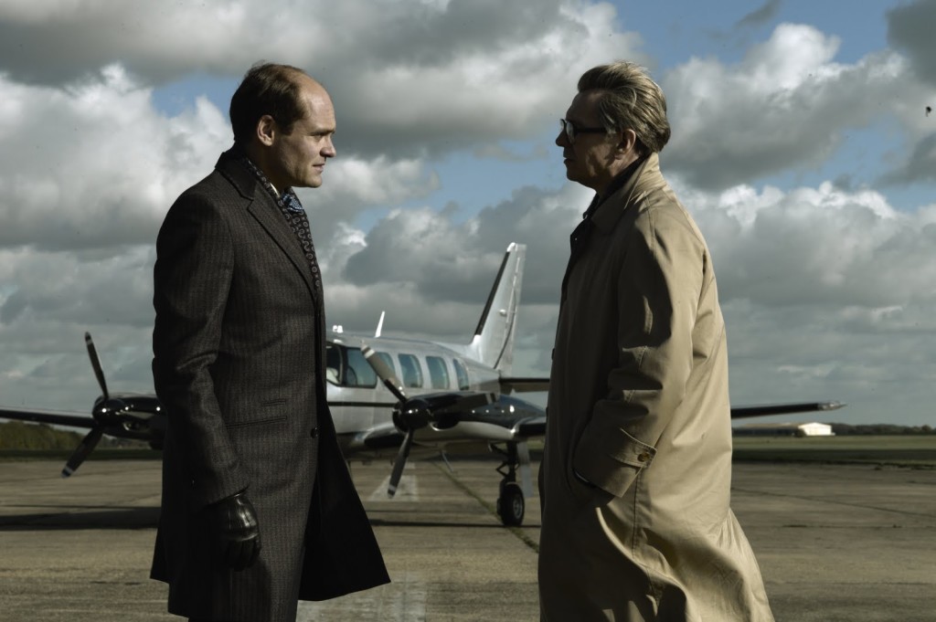 http://images5.fanpop.com/image/photos/25100000/-Tinker-Tailor-Soldier-Spy-Promotional-Still-tinker-tailor-soldier-spy-25118033-1600-1065.jpg